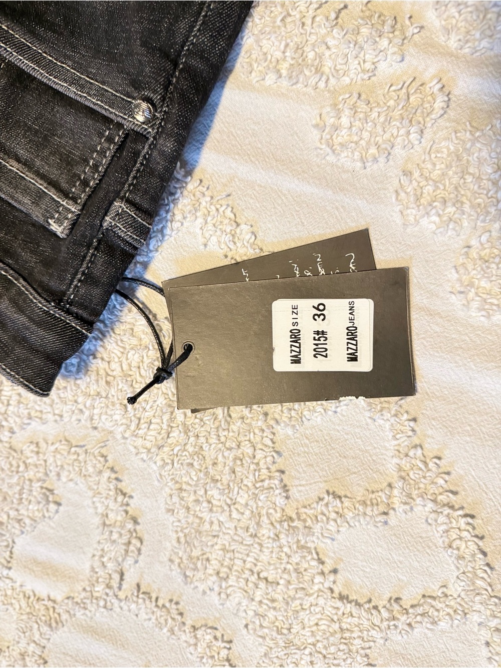 Slim Men's Washed Black Jeans - Picture 4 of 7